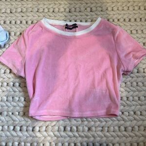 SOLD 💕Urban Outfitters Baby Pink Velvet Cropped Tee